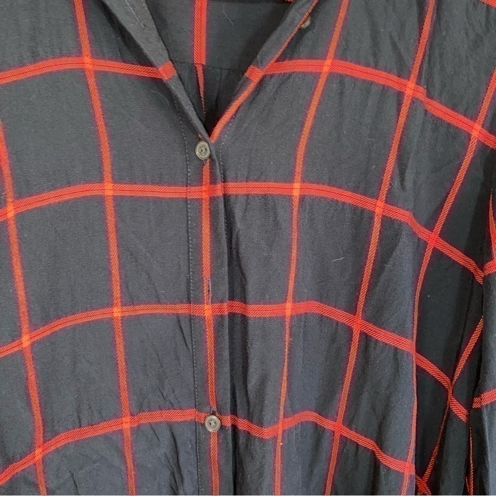 LOFT Navy Red Windowpane Plaid Button Down Blouse Petite Small - Picture 3 of 4